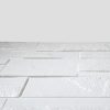 3D tapete dekorativni kamen u beloj boji, prikaz iz profila sa detaljnom teksturom imitacije kamena.