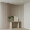 3D Dekorativni zidni paneli - Premium Beige je fleksibilni panel koji se zahvaljujući uklopnom sistemu prilagođava i zakrivljenim, neravnim površinama poput stubova i valovitih zidova.