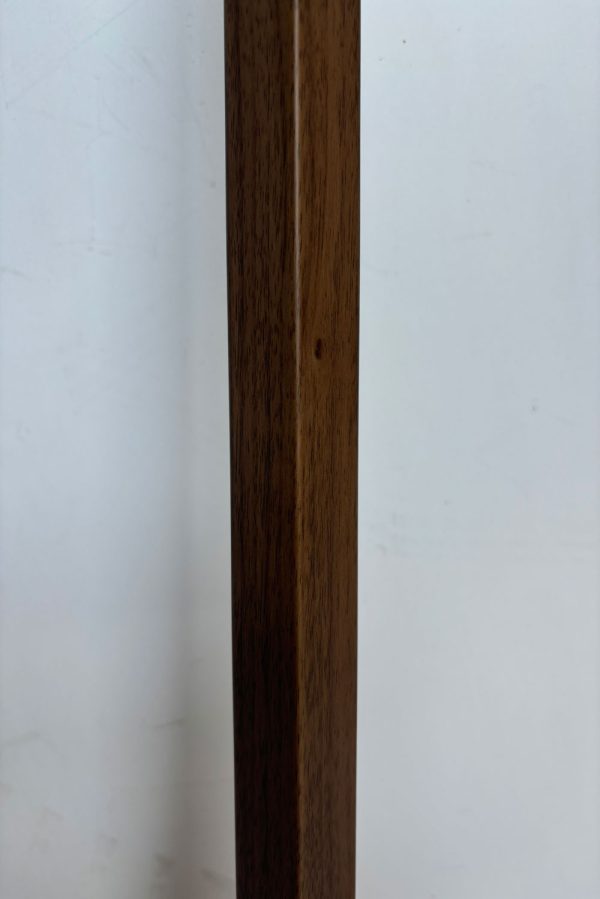 Završna (ugaona) lajsna za zidne letvice 25×25×2900mm – orah (05135)